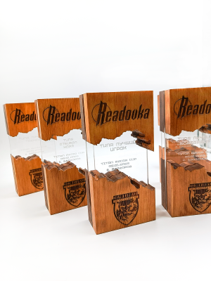 Купить награду лучшему защитнику финала TITAN MEDIA CUP  оптом от производителя 